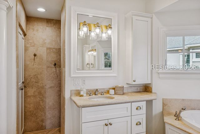 4 Cooper Ct, Bluffton, SC 29910