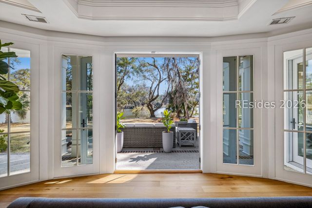 4 Cooper Ct, Bluffton, SC 29910