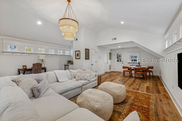 4 Cooper Ct, Bluffton, SC 29910