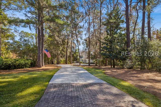 4 Cooper Ct, Bluffton, SC 29910