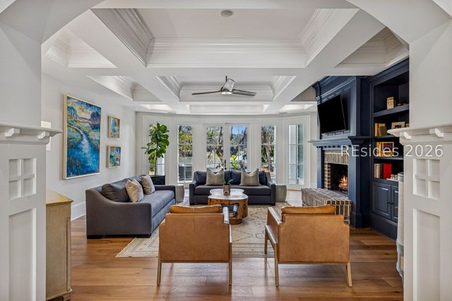 4 Cooper Ct, Bluffton, SC 29910