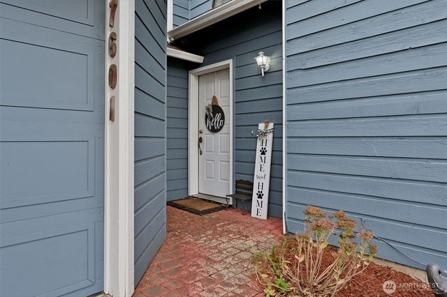 7601 Colony Court NE, Bremerton, WA 98311