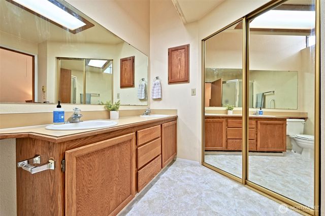 7601 Colony Court NE, Bremerton, WA 98311