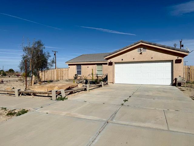 1934 Sunset Avenue, Thermal, CA 92274