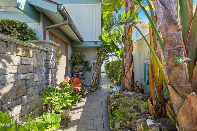 3832 Pacific Coast Highway, Ventura, CA 93001