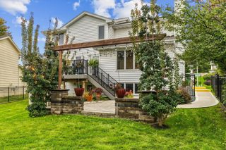 5905 Applewood Drive, West Des Moines, IA 50266