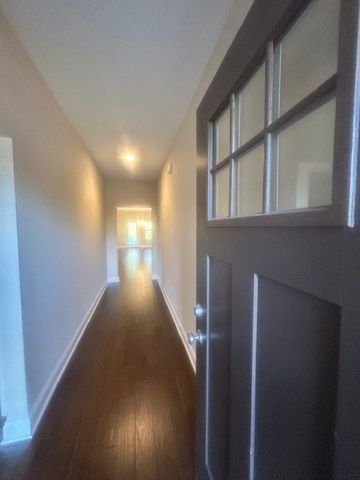 1084 Westgate Dr, Gallatin, TN 37066