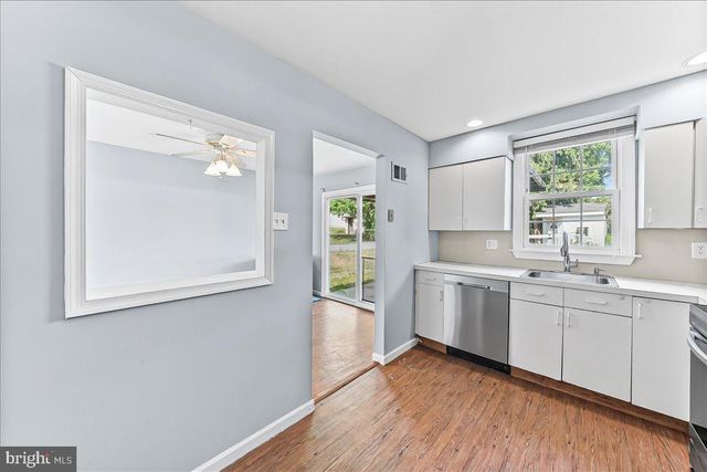 411 GLASS ST, Spring City, PA 19475