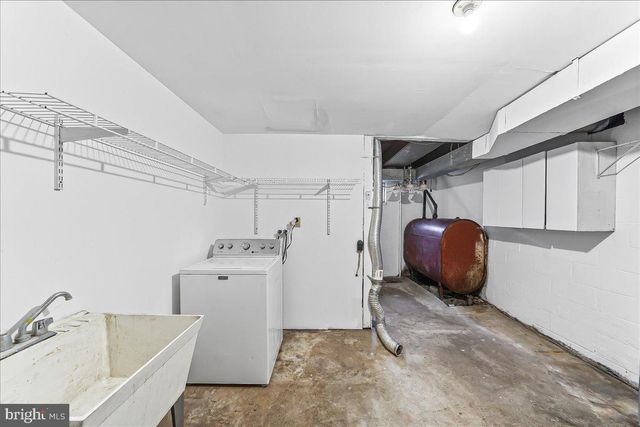 411 GLASS ST, Spring City, PA 19475