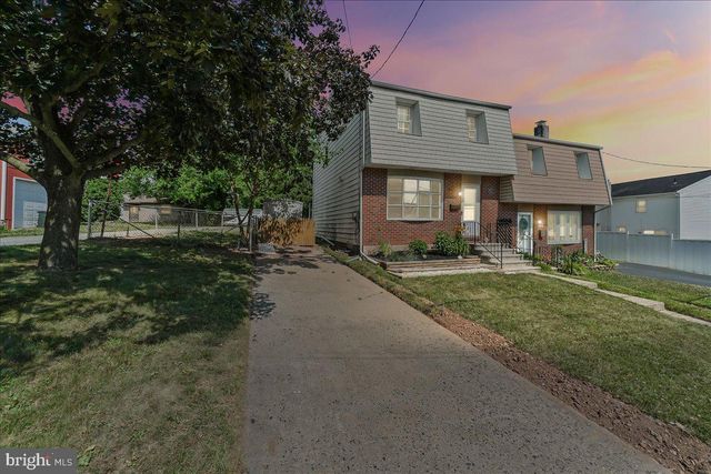 411 GLASS ST, Spring City, PA 19475