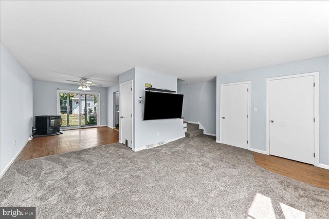 411 GLASS ST, Spring City, PA 19475