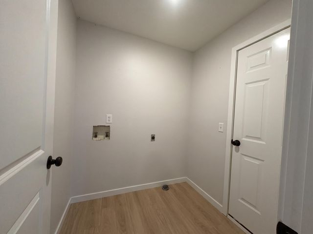 864 S Hickory Lane, Nixa, MO 65714
