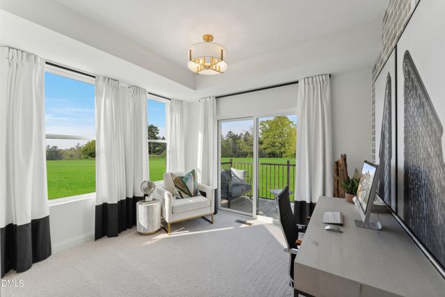 905 Ball Field Alley 102, Cary, NC 27511