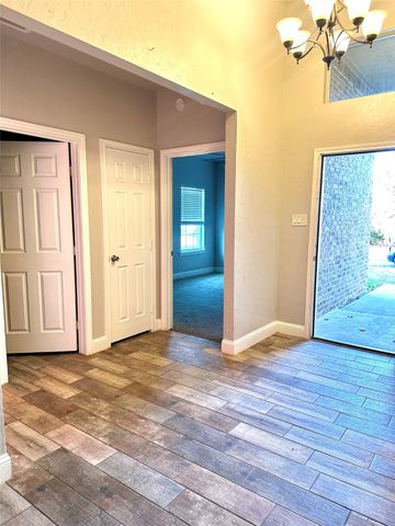 2107 Hemphill Street, Greenville, TX 75401