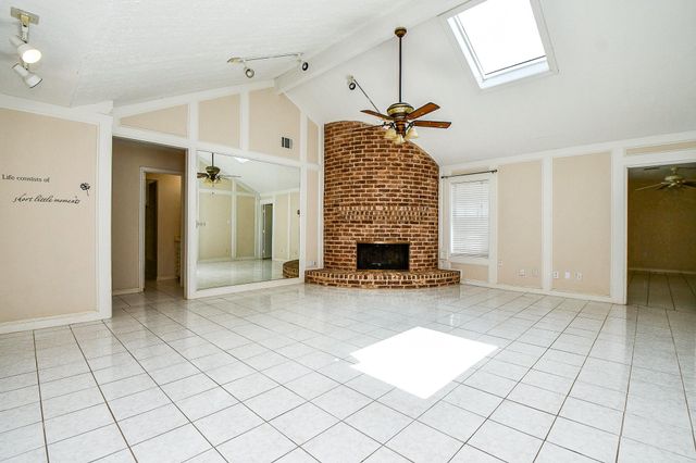 25121 Lakeview Road, Katy, TX 77494