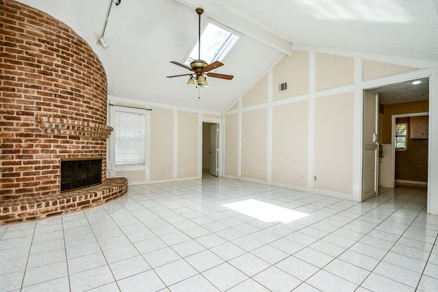 25121 Lakeview Road, Katy, TX 77494