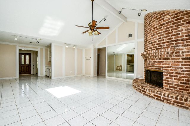 25121 Lakeview Road, Katy, TX 77494