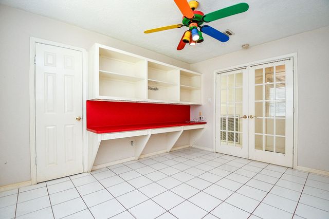 25121 Lakeview Road, Katy, TX 77494