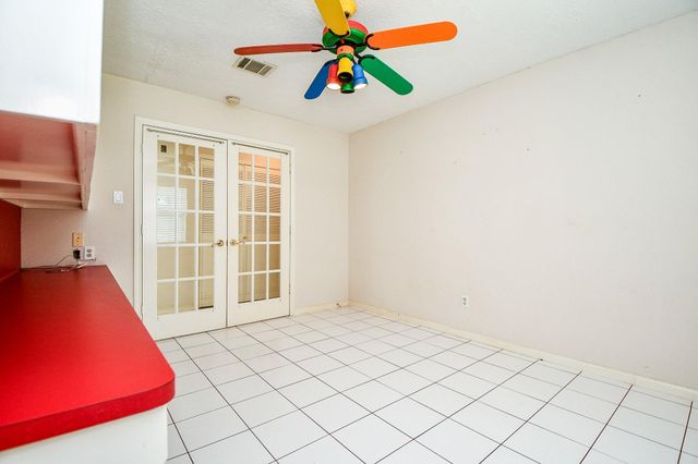 25121 Lakeview Road, Katy, TX 77494