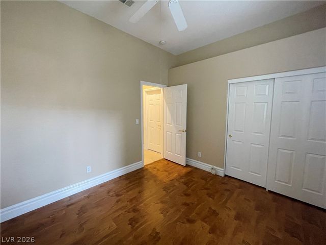 231 Cliff Valley Drive, Las Vegas, NV 89148