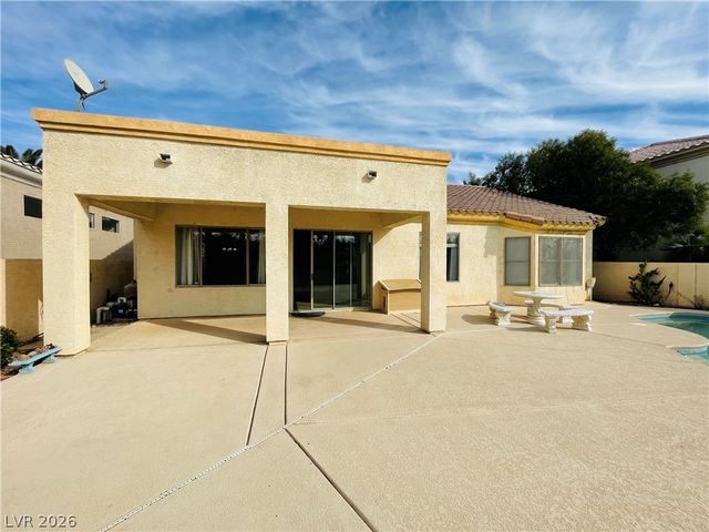 231 Cliff Valley Drive, Las Vegas, NV 89148