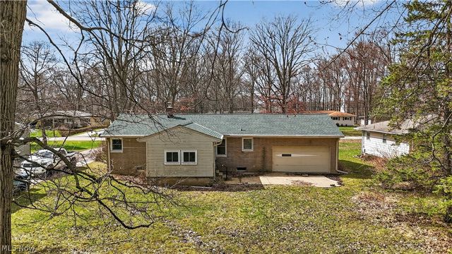 1143 Gary Boulevard, Brunswick, OH 44212