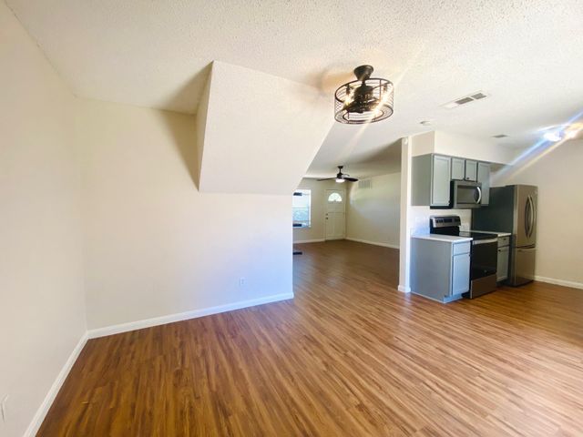 644 Timberline Drive, Hurst, TX 76053