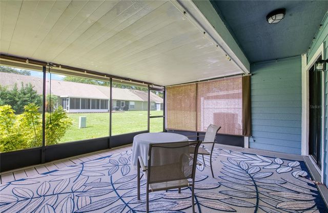 2478 BENTLEY DR, Palm Harbor, FL 34684