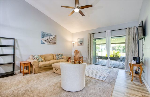 2478 BENTLEY DR, Palm Harbor, FL 34684