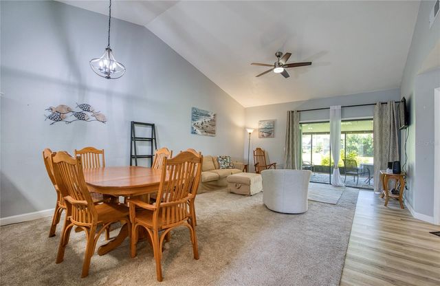 2478 BENTLEY DR, Palm Harbor, FL 34684