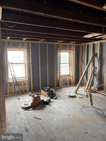 310 GROVE ST, Bridgeport, PA 19405