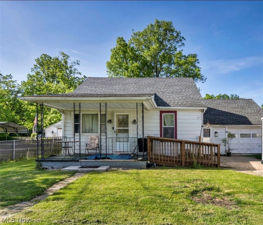 40622 Carlisle Avenue, Elyria, OH 44035