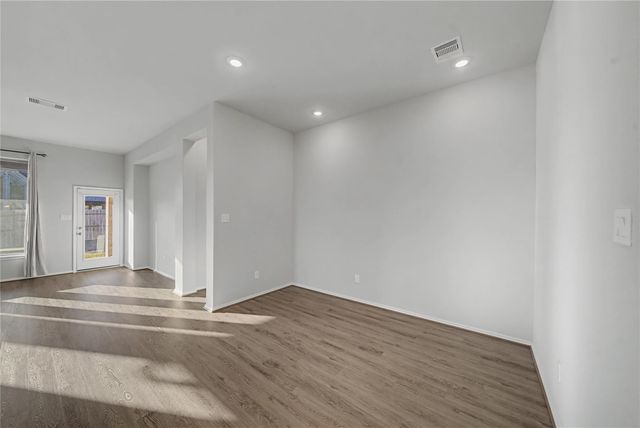 1207 Carswell Grove Drive, Missouri City, TX 77459