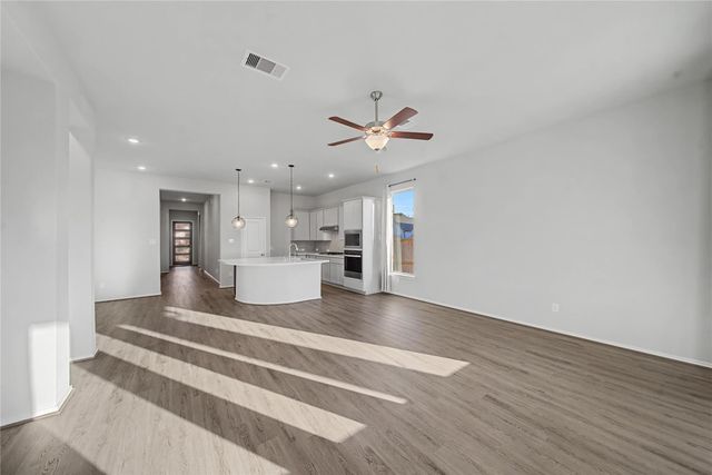 1207 Carswell Grove Drive, Missouri City, TX 77459