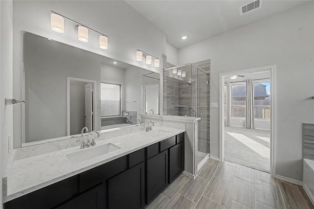 1207 Carswell Grove Drive, Missouri City, TX 77459