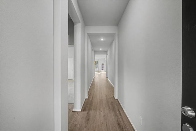 1207 Carswell Grove Drive, Missouri City, TX 77459