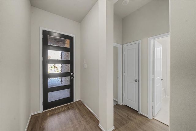 1207 Carswell Grove Drive, Missouri City, TX 77459