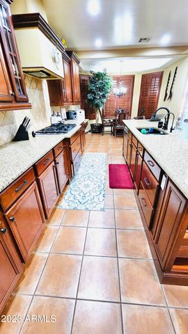 3094 S ASHLEY Drive, Chandler, AZ 85286
