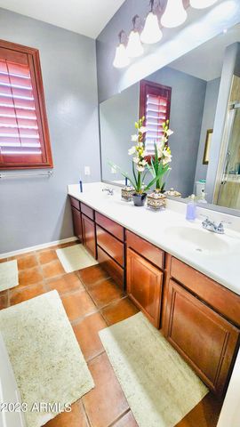 3094 S ASHLEY Drive, Chandler, AZ 85286