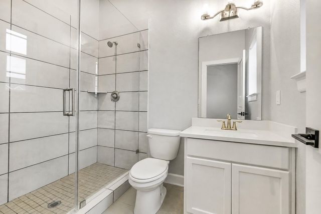10015 Goliad Drive, Mont Belvieu, TX 77523