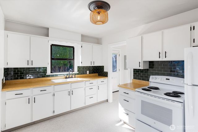 510 22nd Avenue, Longview, WA 98632