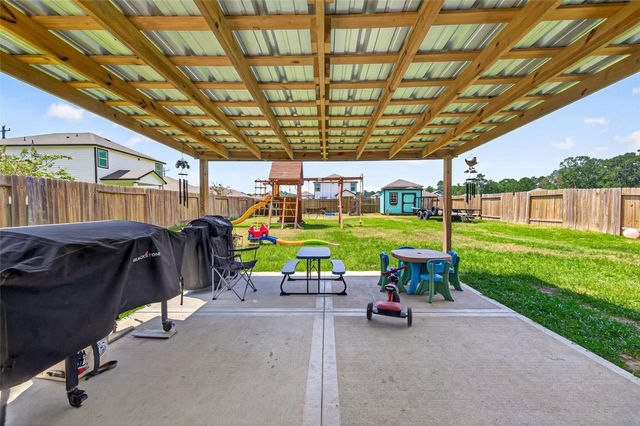 26108 Morgan Cemetery Road, Cleveland, TX 77328