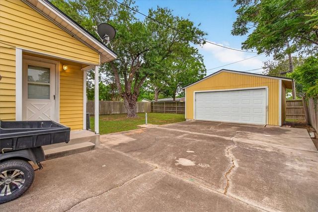 4721 Alice St, Corpus Christi, TX 78411