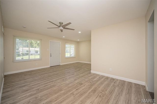 2252 Luxmore Drive, St Louis, MO 63136