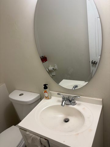 1213 W 96th Street, Chicago, IL 60643