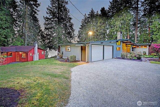 1357 Steffen Place, Camano Island, WA 98282