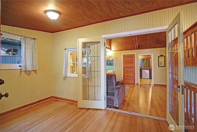 1357 Steffen Place, Camano Island, WA 98282