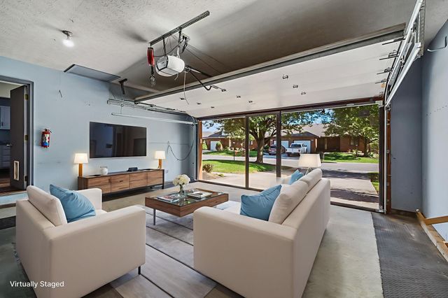 3191 Parkview Circle, Grove City, OH 43123