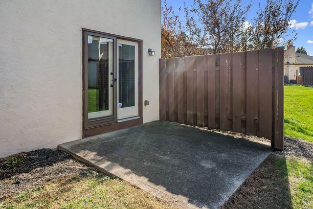 3191 Parkview Circle, Grove City, OH 43123