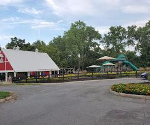 3191 Parkview Circle, Grove City, OH 43123